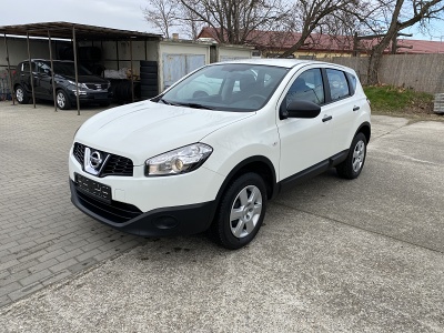 NISSAN QASHQAI 1.6i Acenta 